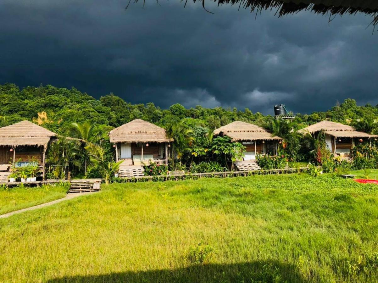 Hotel Moon Nest Dhoapalong Exterior foto