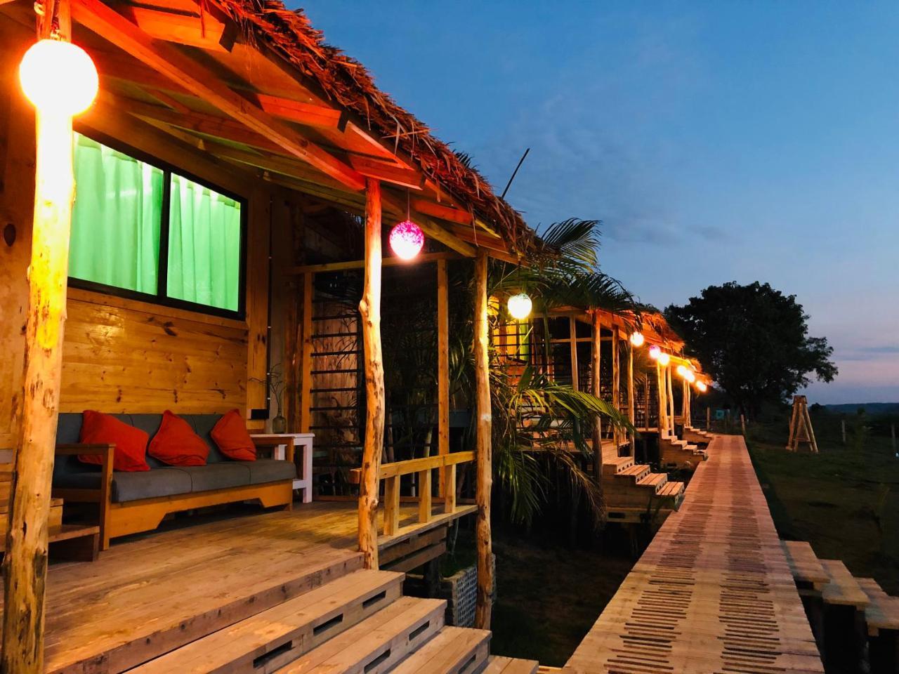 Hotel Moon Nest Dhoapalong Exterior foto